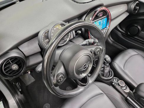 Used 2019 MINI Cooper Convertible FWD image 31