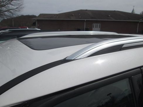 Used 2020 Ford Explorer Limited image 11