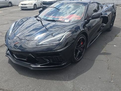 Used 2024 Chevrolet Corvette Stingray Premium Cpe w/ Z51 Performance Package RWD image 1