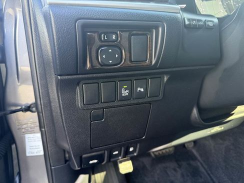 Used 2015 Lexus ES 350 w/ Luxury Package image 14