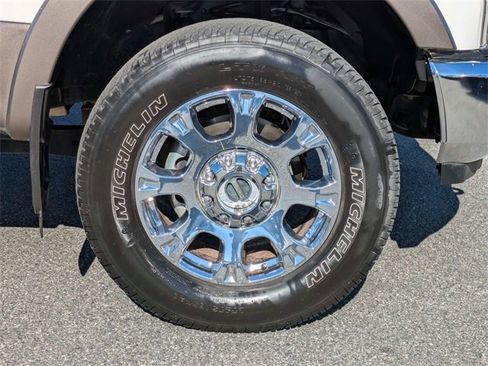 Certified 2022 Ford F250 King Ranch w/ Chrome Package image 11