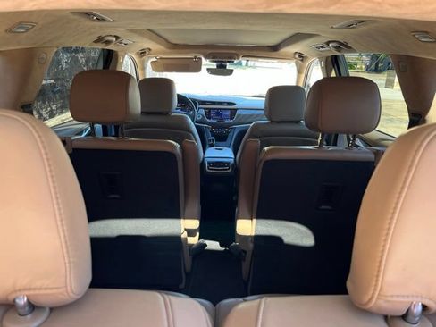 Used 2023 Cadillac XT6 Sport w/ Platinum Package AWD/4WD image 11