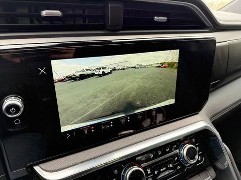 Used 2025 GMC Sierra 2500 Denali w/ Denali Reserve Package AWD/4WD image 5