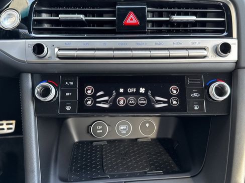 New 2026 Genesis G70 3.3T Sport Prestige image 9