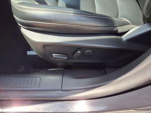 Used 2023 Ford Escape Platinum image 19