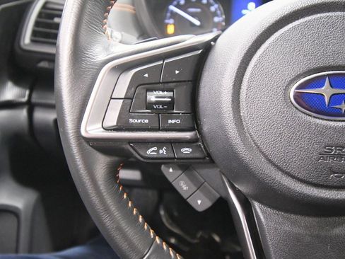 Used 2023 Subaru Crosstrek 2.0i Premium image 21