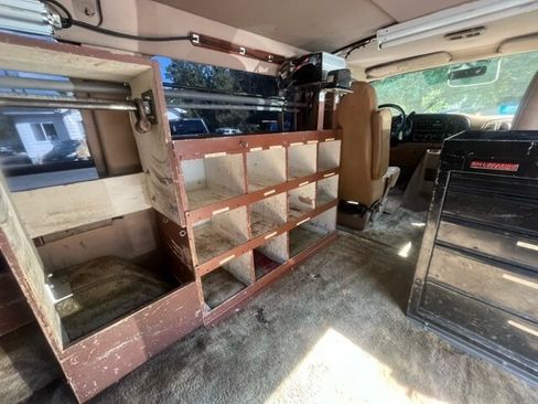 Used 2000 Dodge B1500 image 7