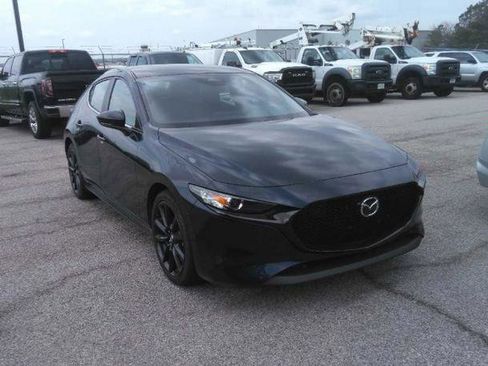 Used 2024 MAZDA MAZDA3 s image 2