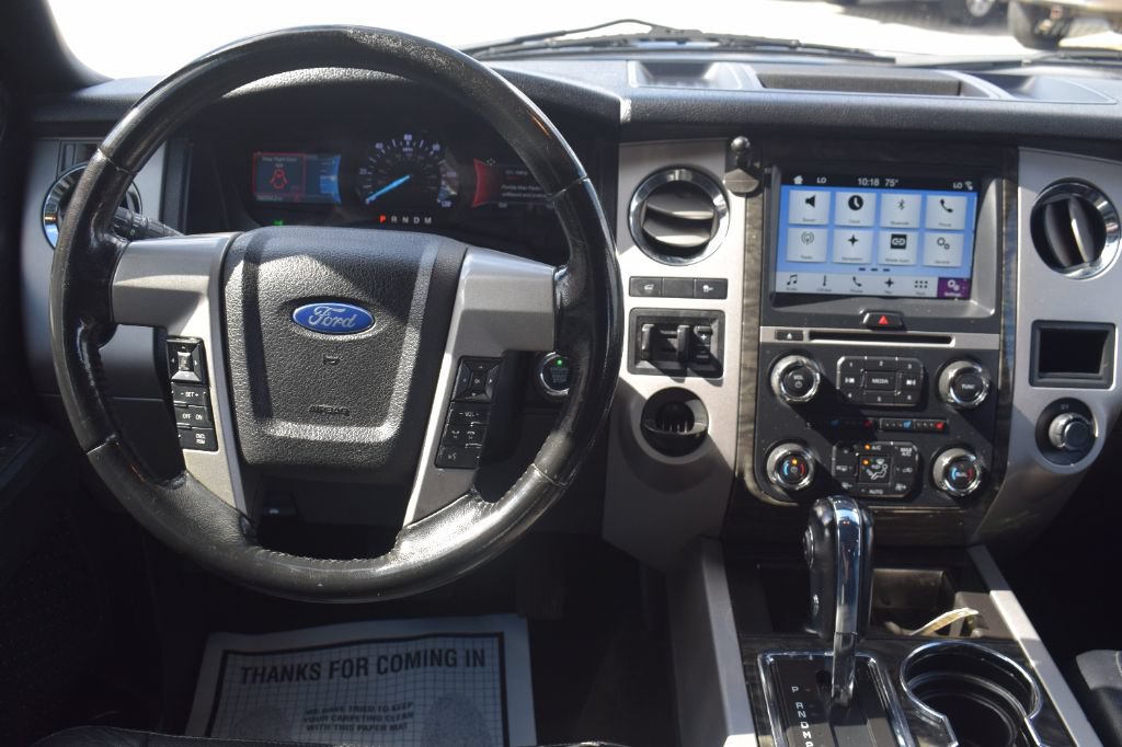 Used 2017 Ford Expedition Limited RWD image 20
