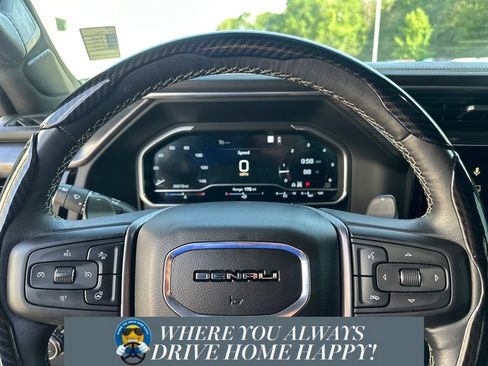 Used 2023 GMC Sierra 1500 Denali Ultimate AWD/4WD image 11