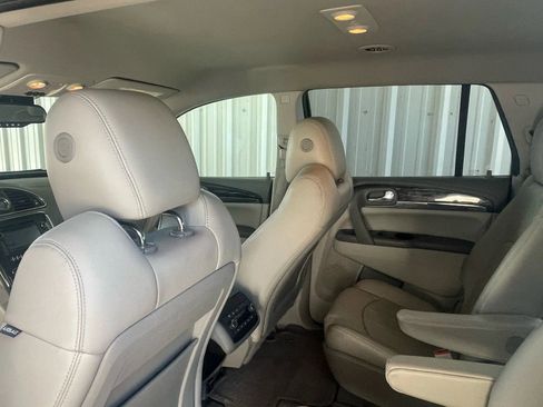 Used 2015 Buick Enclave Premium w/ Trailering Package image 22