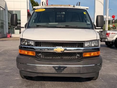 Used 2019 Chevrolet Express 3500 w/ Power Convenience Package RWD image 17