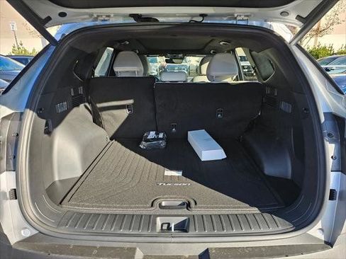 New 2026 Hyundai Tucson Limited AWD/4WD image 12