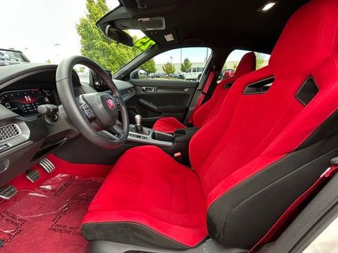 Used 2025 Honda Civic Type R image 26
