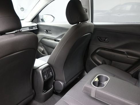 Certified 2025 Hyundai Kona SEL AWD/4WD image 18