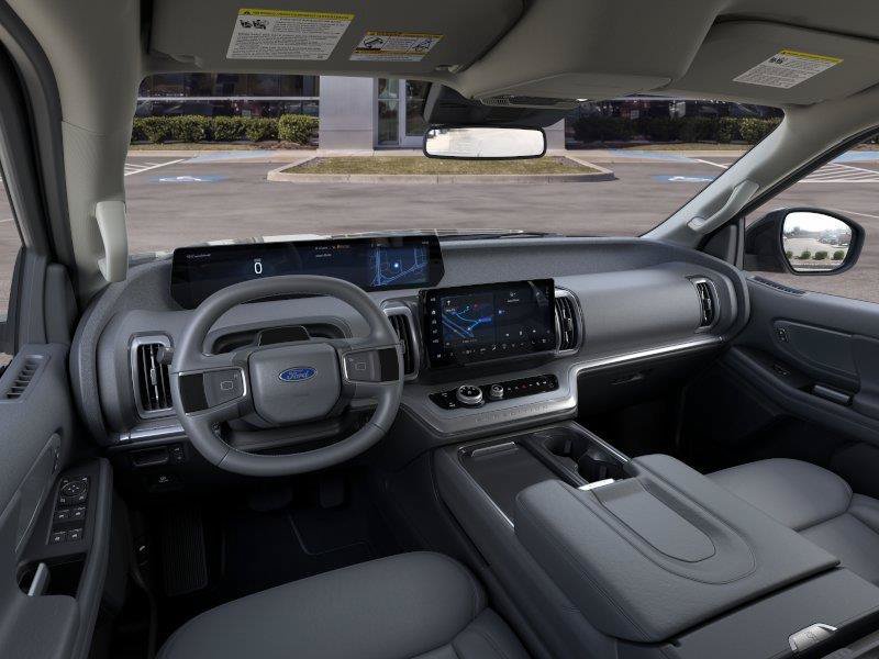 New 2026 Ford Expedition Active RWD image 9