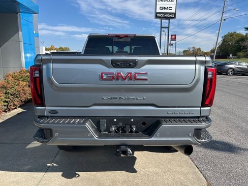 Used 2024 GMC Sierra 2500 Denali w/ Technology Package image 7