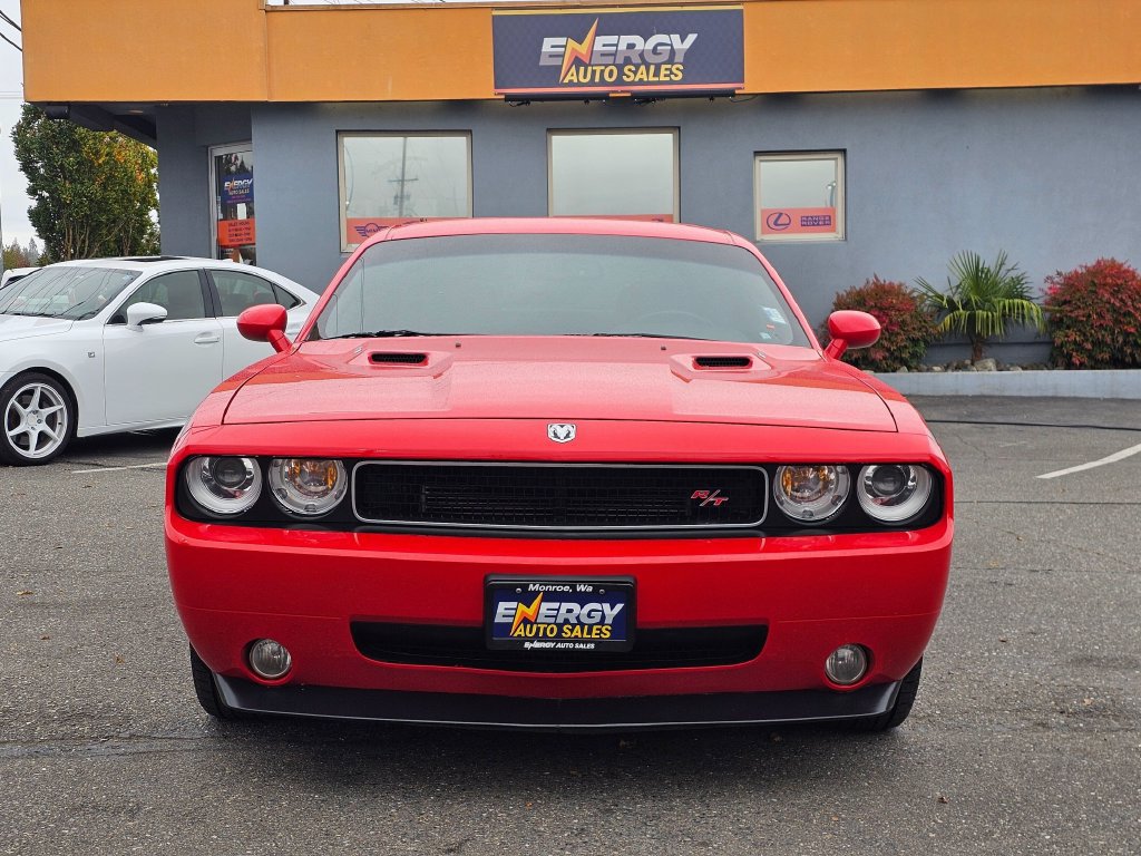 Used 2010 Dodge Challenger R/T RWD image 2