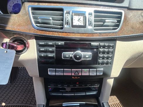 Used 2014 Mercedes-Benz E 350 Sedan image 26