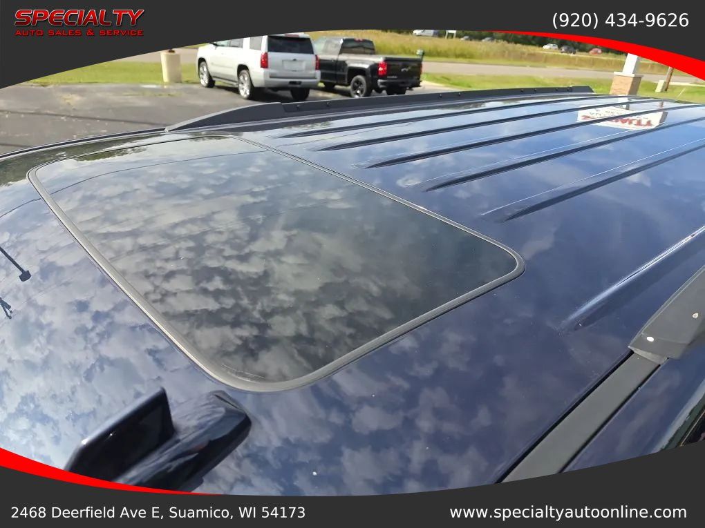 Used 2019 Chevrolet Suburban LT AWD/4WD image 45
