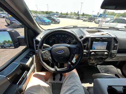 Used 2016 Ford F150 XLT w/ Equipment Group 302A Luxury AWD/4WD image 28