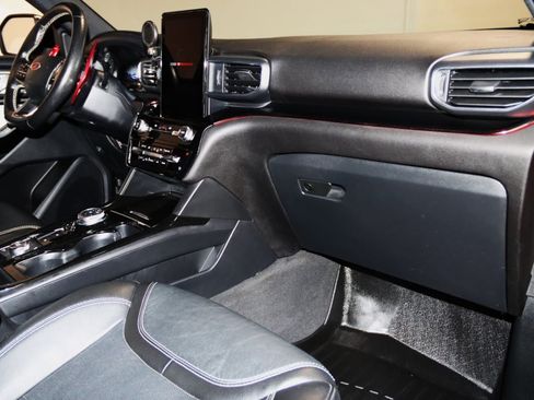 Used 2022 Ford Explorer ST w/ Equipment Group 401A AWD/4WD image 58