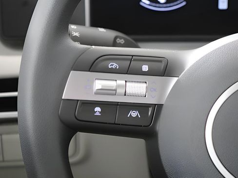 New 2026 Hyundai Tucson SE image 19