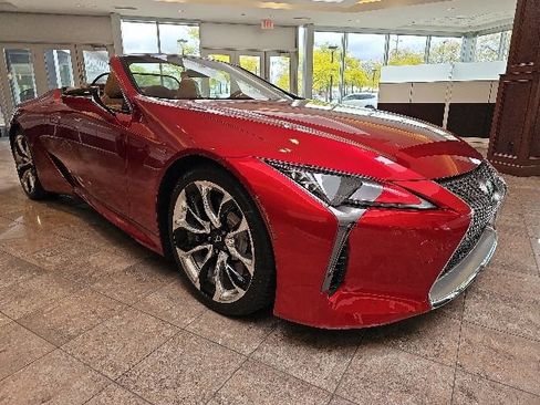 Used 2023 Lexus LC 500 Convertible w/ Touring Package RWD image 2