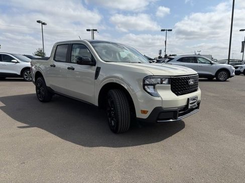 New 2025 Ford Maverick XLT w/ XLT Luxury Package image 3