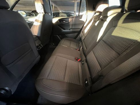 Used 2025 Chevrolet Equinox LT image 25