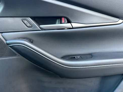 Used 2025 MAZDA CX-30 AWD 2.5 S w/ Select Sport Pkg image 21