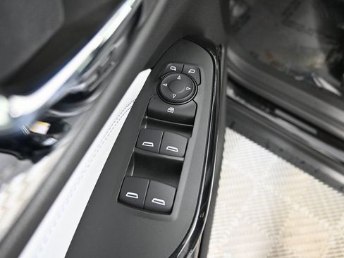 New 2026 Chevrolet Trax LT w/ Driver Confidence Package FWD image 19