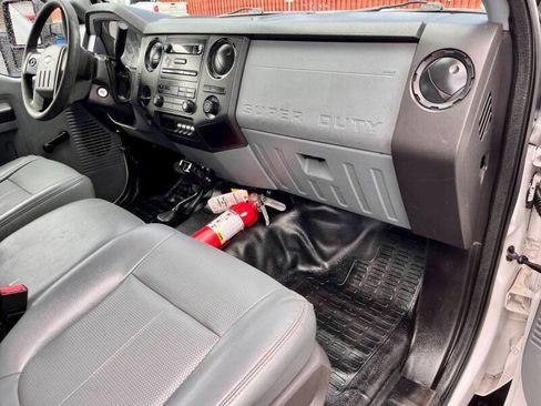 Used 2015 Ford F550 4x4 Crew Cab Super Duty image 19