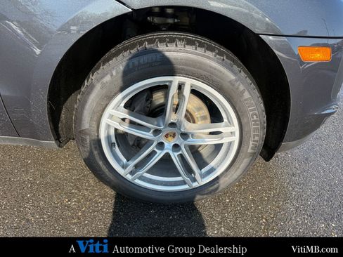 Used 2020 Porsche Macan image 15
