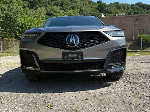 Used 2025 Acura MDX A-Spec AWD/4WD image 3