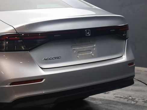 Used 2024 Honda Accord EX image 6