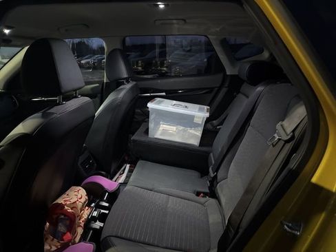 Used 2022 Kia Seltos S image 12