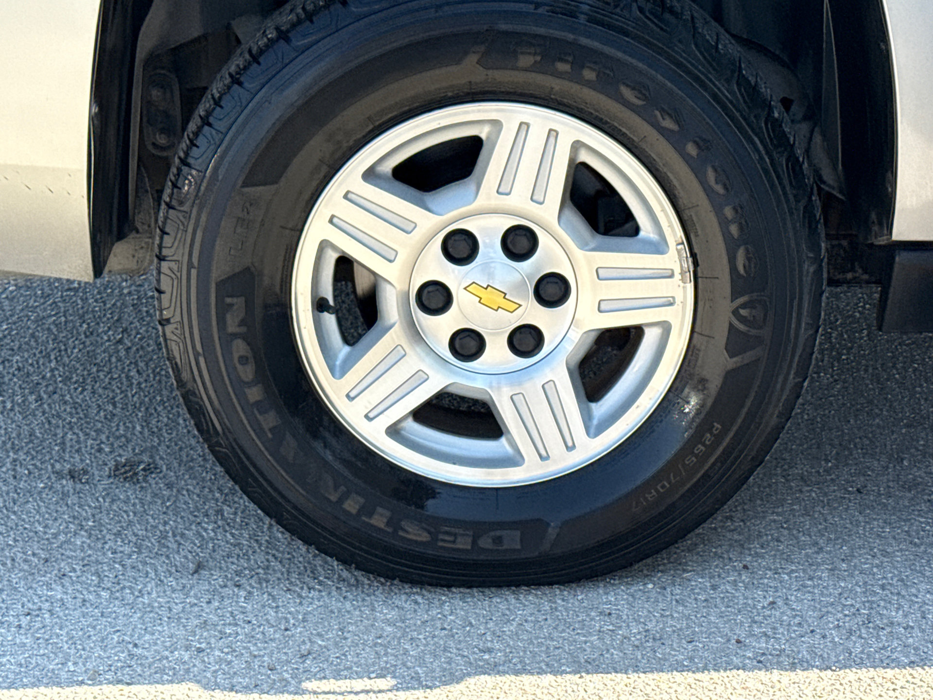 Used 2007 Chevrolet Suburban LT w/ 1LT Special Edition RWD image 10