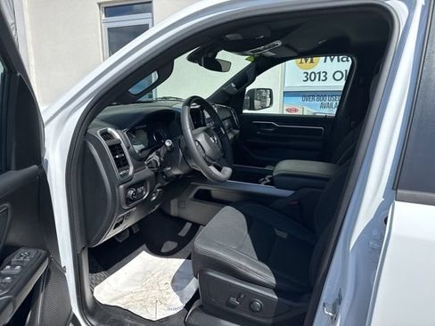 Used 2025 RAM 1500 Big Horn AWD/4WD image 8