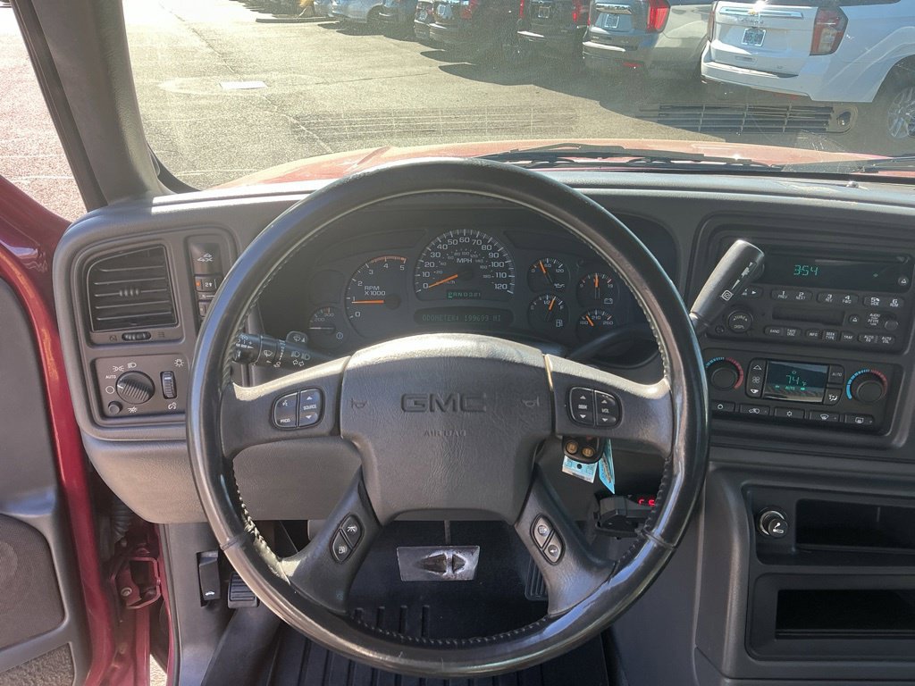 Used 2004 GMC Sierra 2500 SLT w/ Heavy-Duty Power Package AWD/4WD image 23