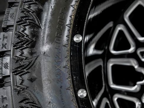 Used 2023 Chevrolet Silverado 3500 LT w/ Convenience Package image 58