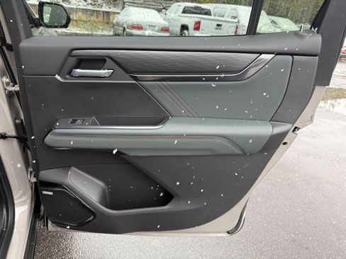 New 2026 GMC Acadia AT4 image 22