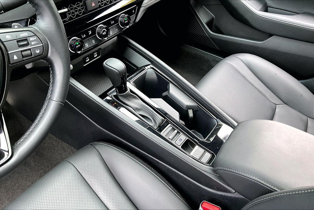 Used 2024 Honda Accord Sport image 15