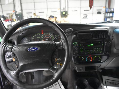 Used 2002 Ford Ranger 4x4 SuperCab image 15
