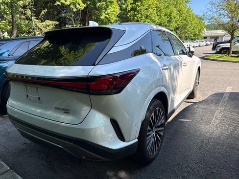 Used 2023 Lexus RX 350 Premium Plus w/ Accessory Package AWD/4WD image 6