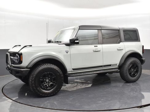 Used 2021 Ford Bronco First Edition AWD/4WD image 15