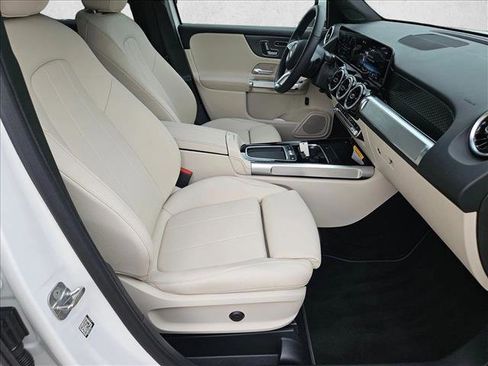 Certified 2026 Mercedes-Benz GLB 250 image 20