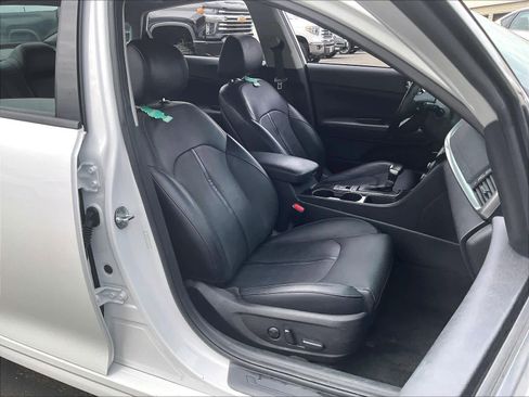 Used 2019 Kia Optima EX w/ EX Premium Package image 10