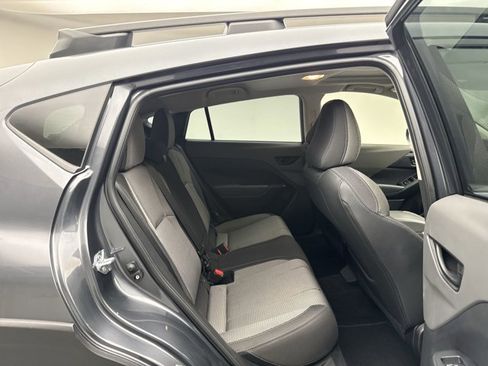 Used 2024 Subaru Crosstrek 2.0i Premium image 18