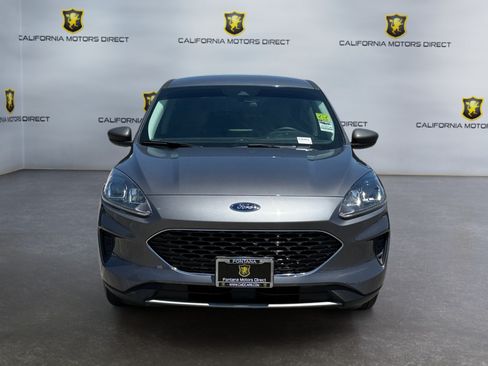 Used 2022 Ford Escape SE w/ Convenience Package FWD image 8